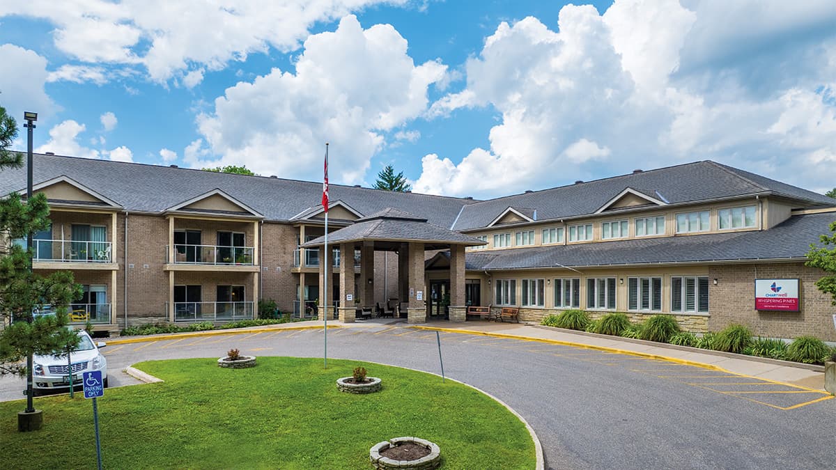 Chartwell Whispering Pines Retirement Residence photo 2