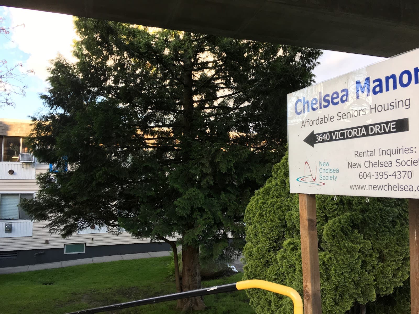 Chelsea Manor