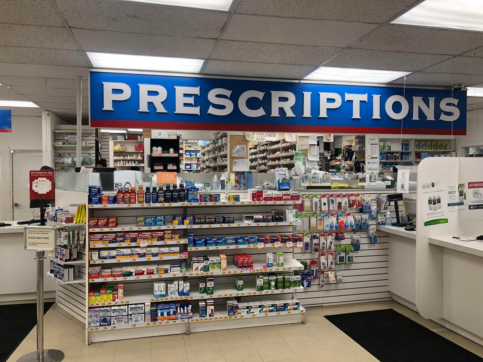 Clareview Drug Mart - Compounding Pharmacy / Post Office / Travel Clinic photo 6