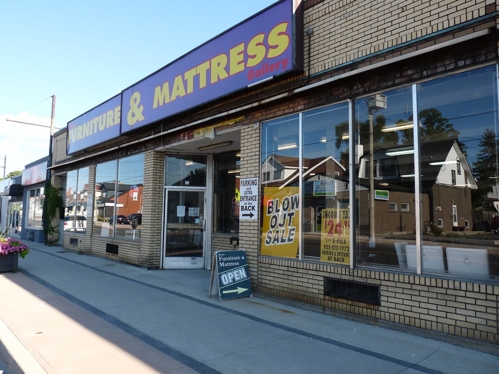 Decor Furniture & Mattress Gallery