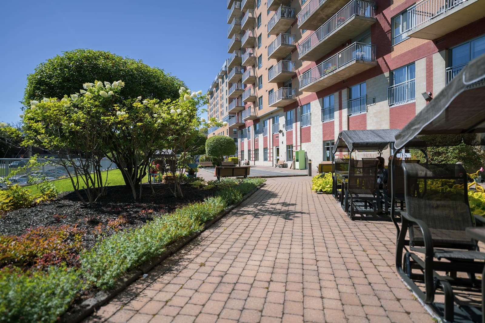 Domaine des Forges (Le), retirement home in Laval
