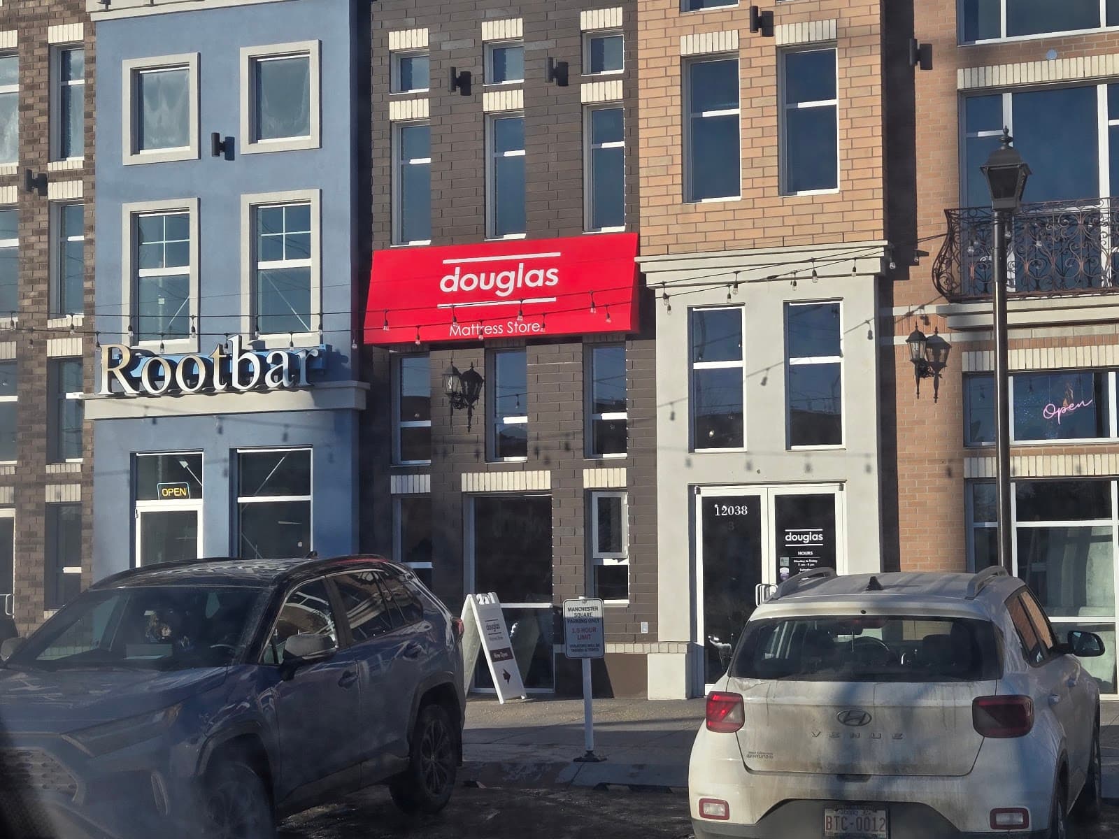 Douglas photo 3