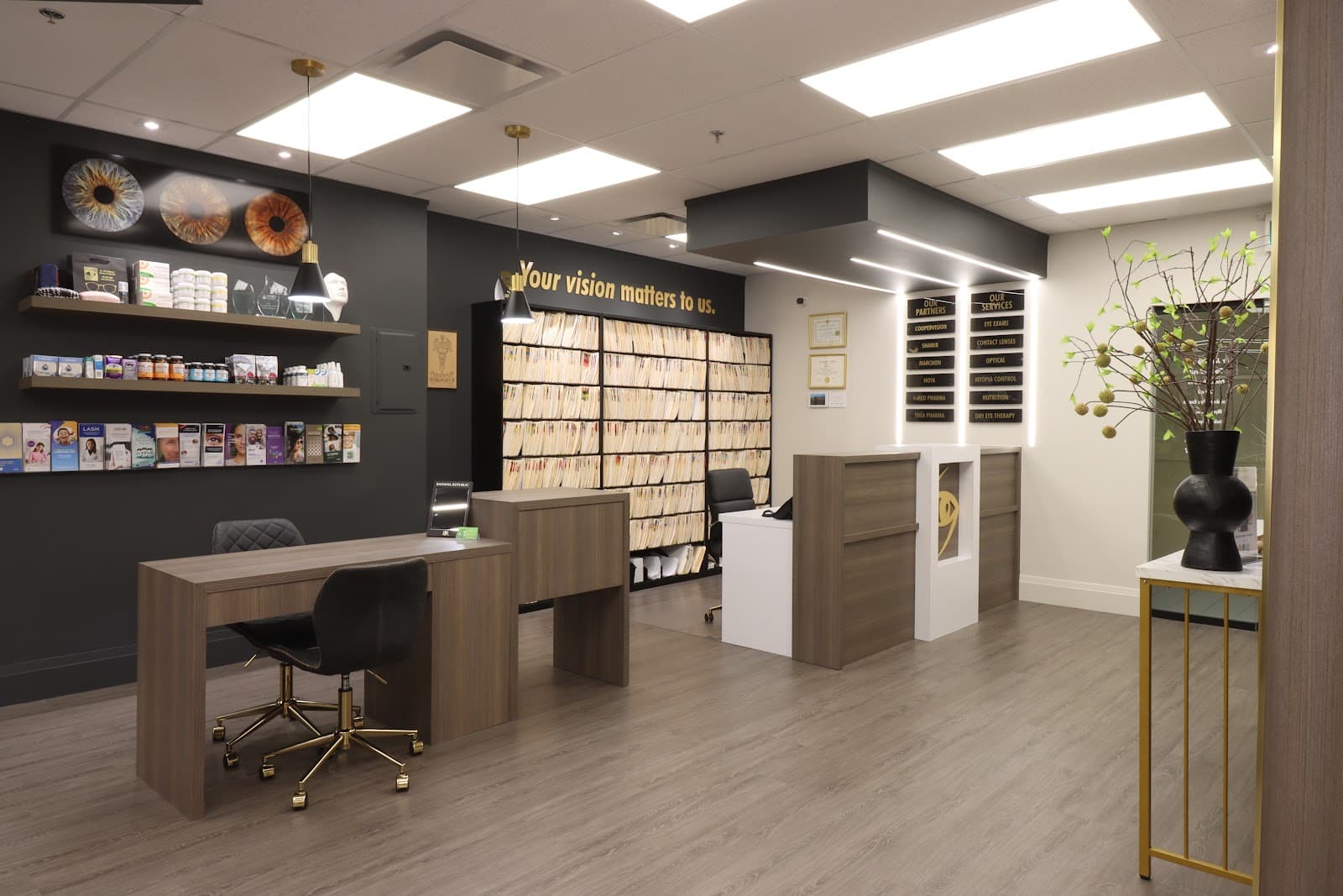 Dr. Jeff Sciberras, Optometrist