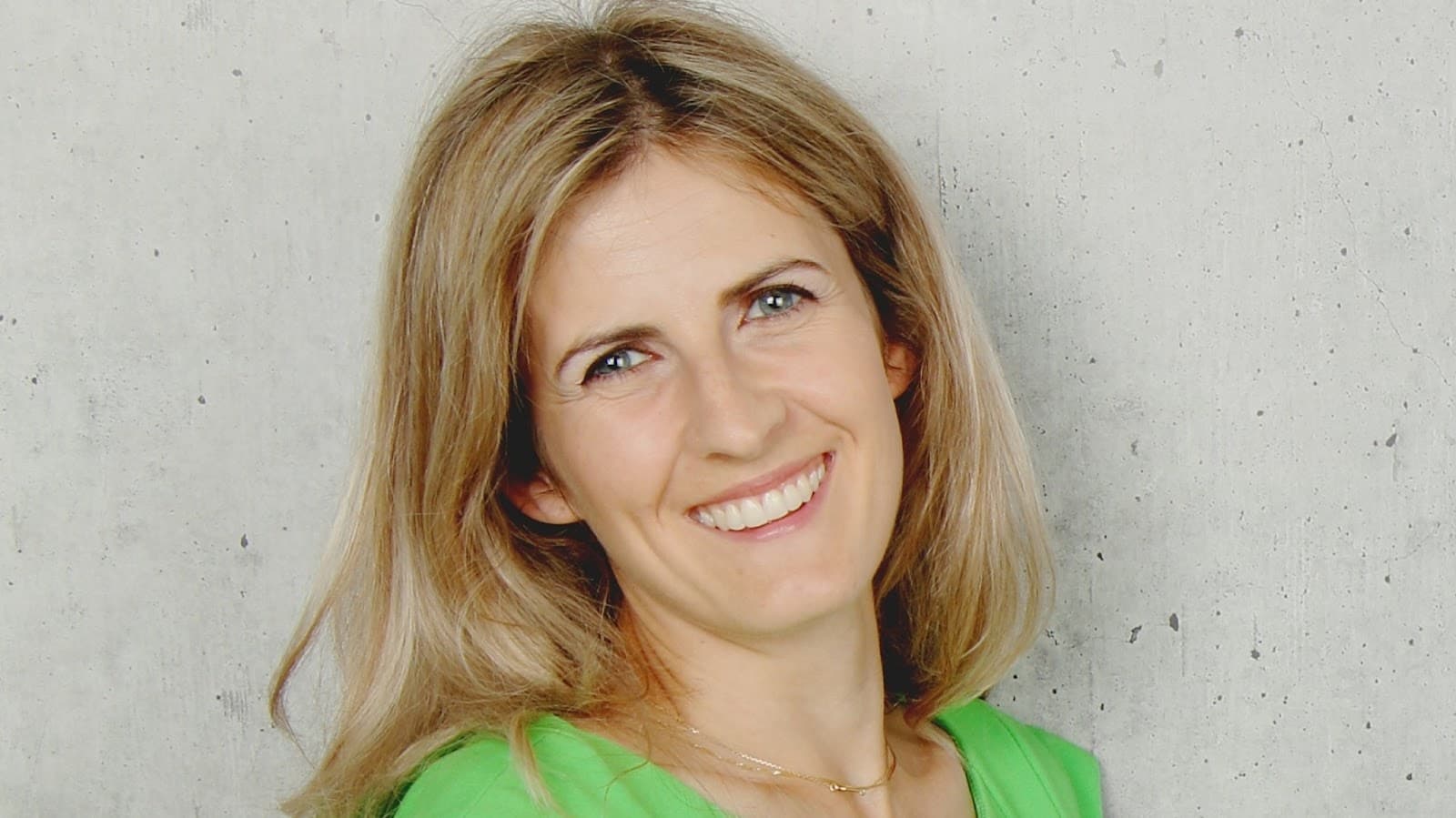 Dr. Zofia Czajkowska - downtown Montreal psychologist photo 1 of 4