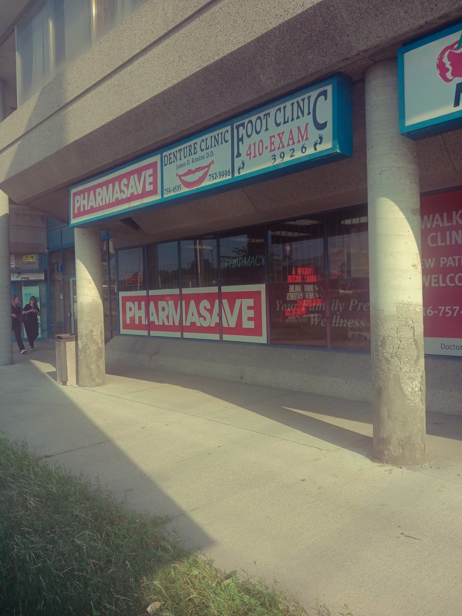 EK Foot and Naturopathic Clinic, podiatry & foot care in Toronto, photo 2