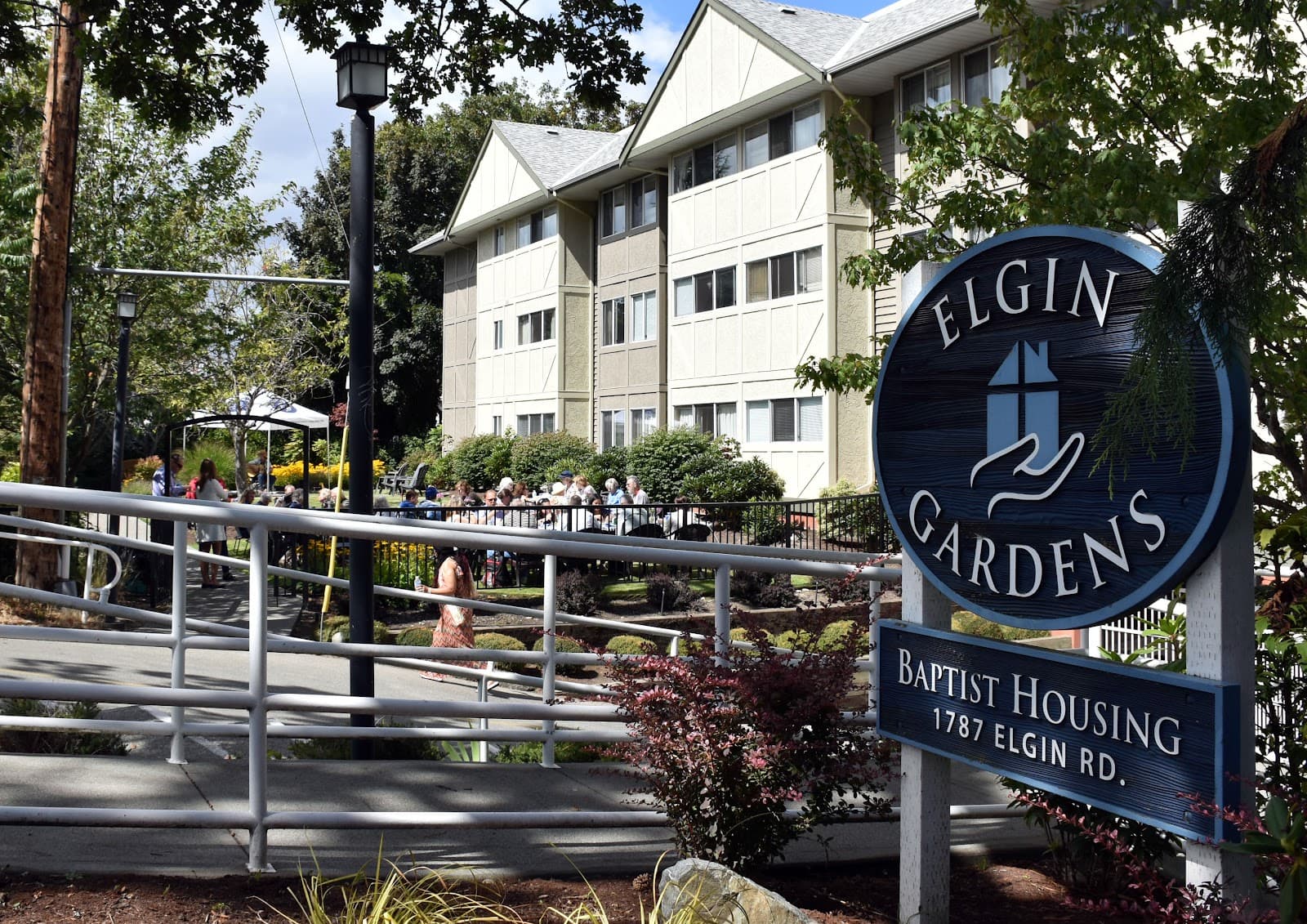 Elgin Gardens photo 1