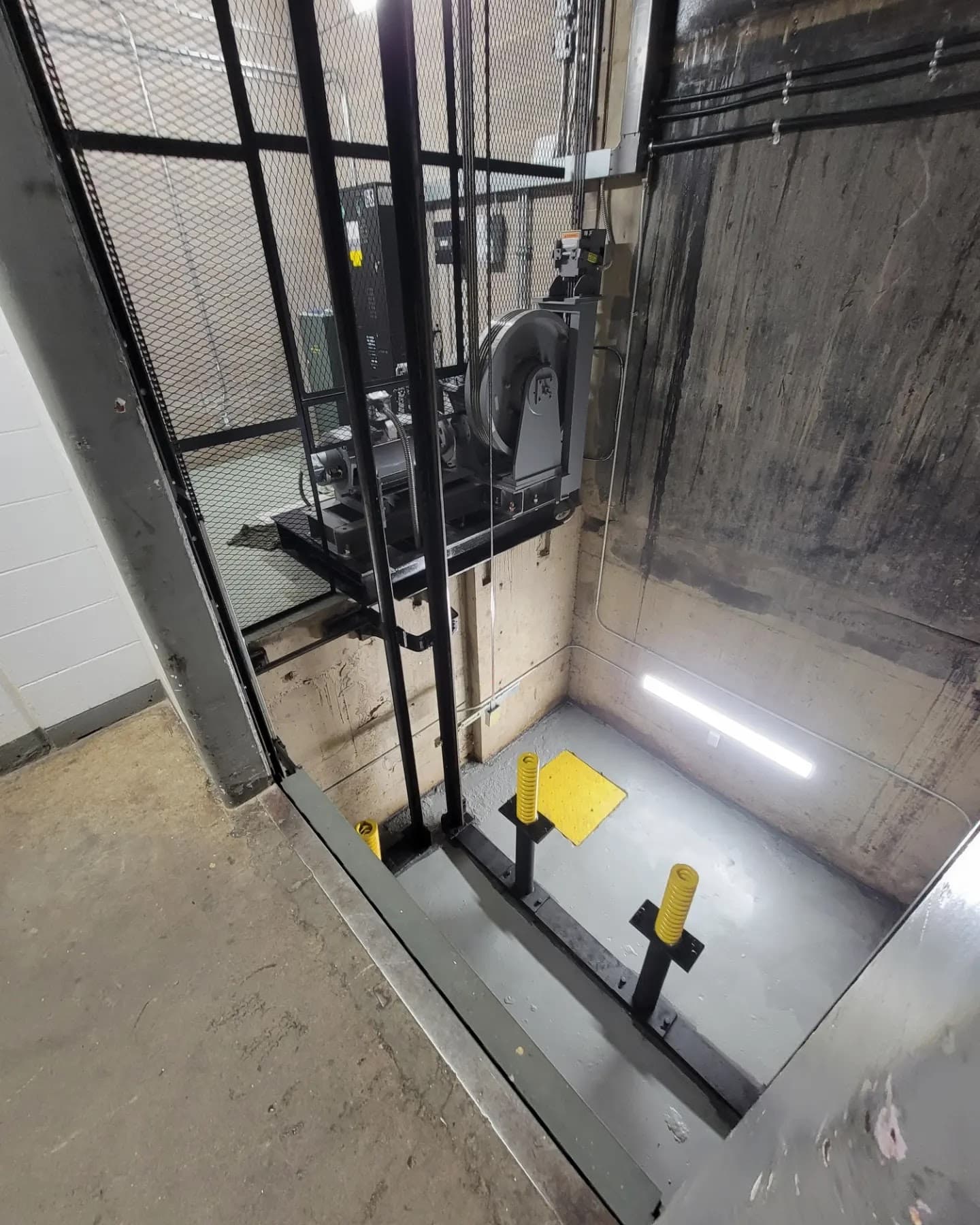 ElPro Elevators & Lifts Inc. photo 4