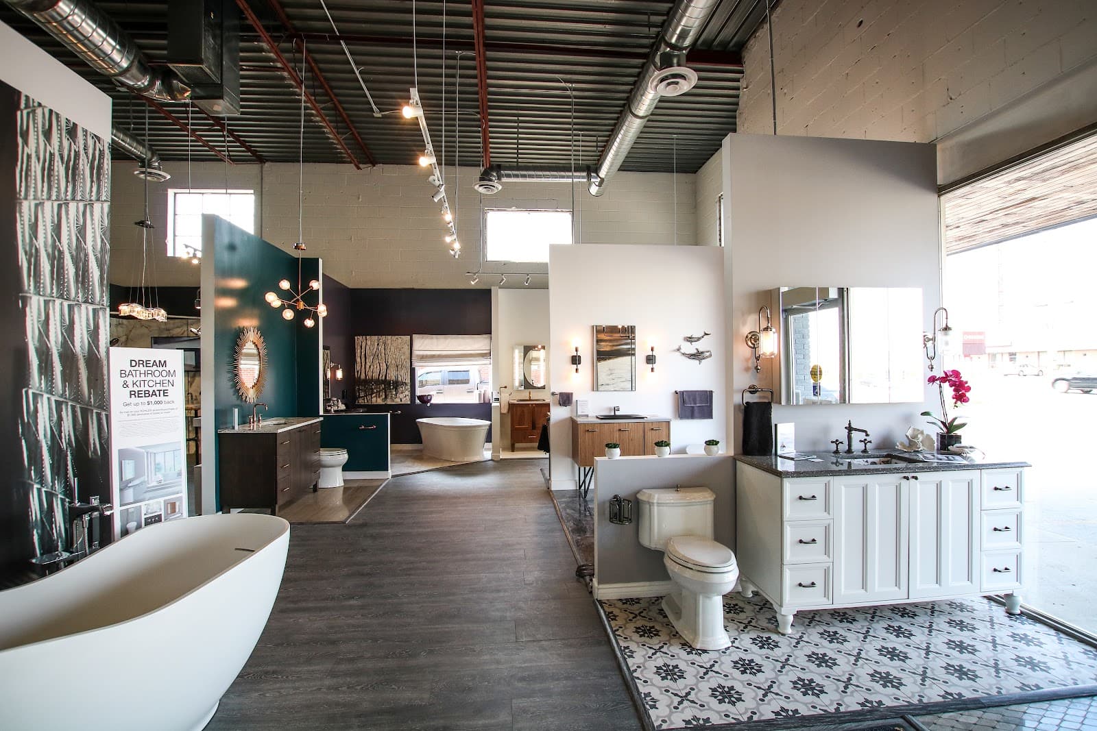 EMCO Mississauga & The Ensuite Showroom photo 4