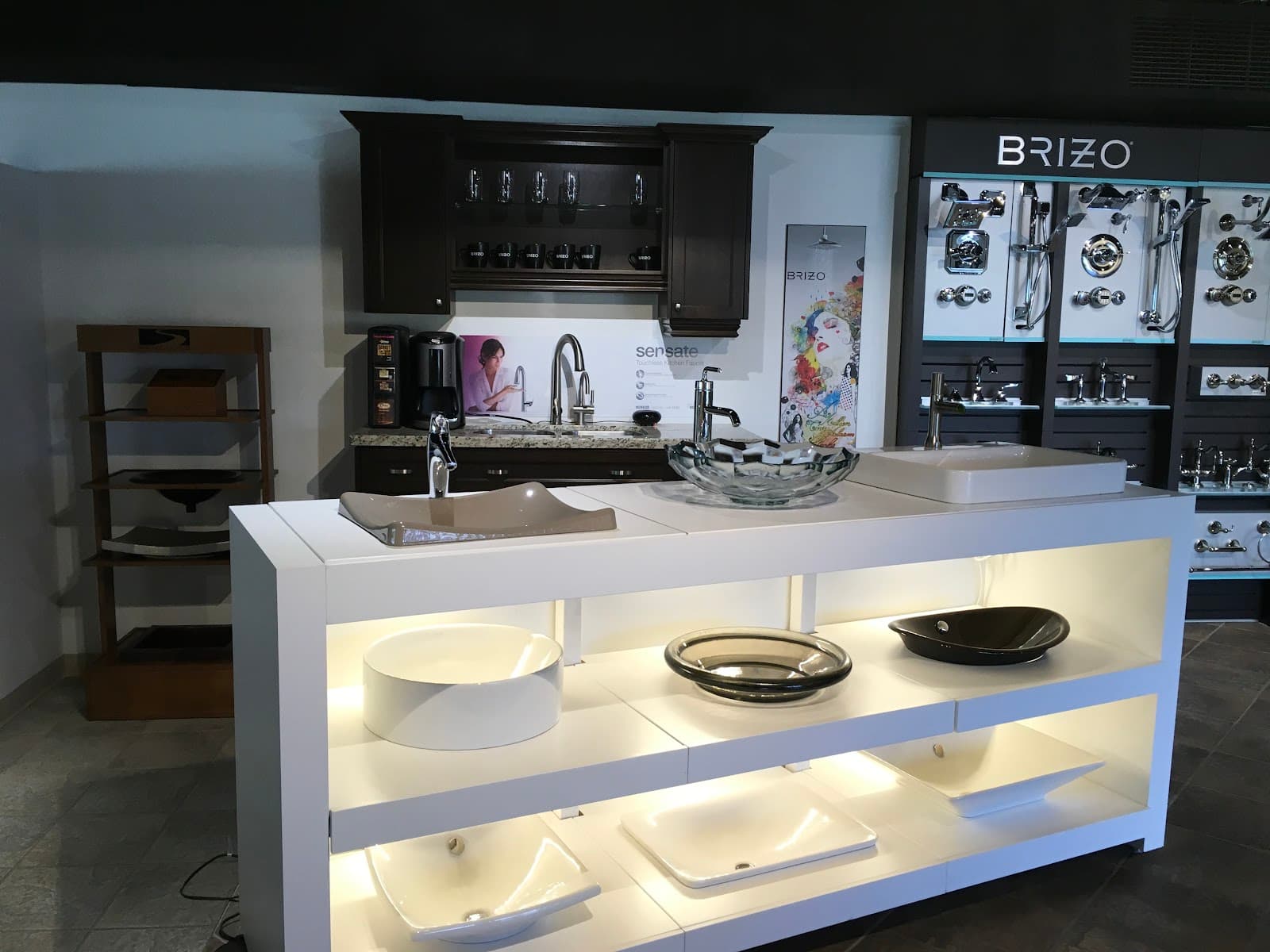 Ensuite Showroom London photo 1