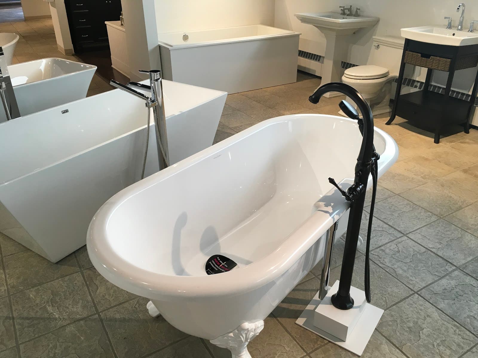Ensuite Showroom London photo 5