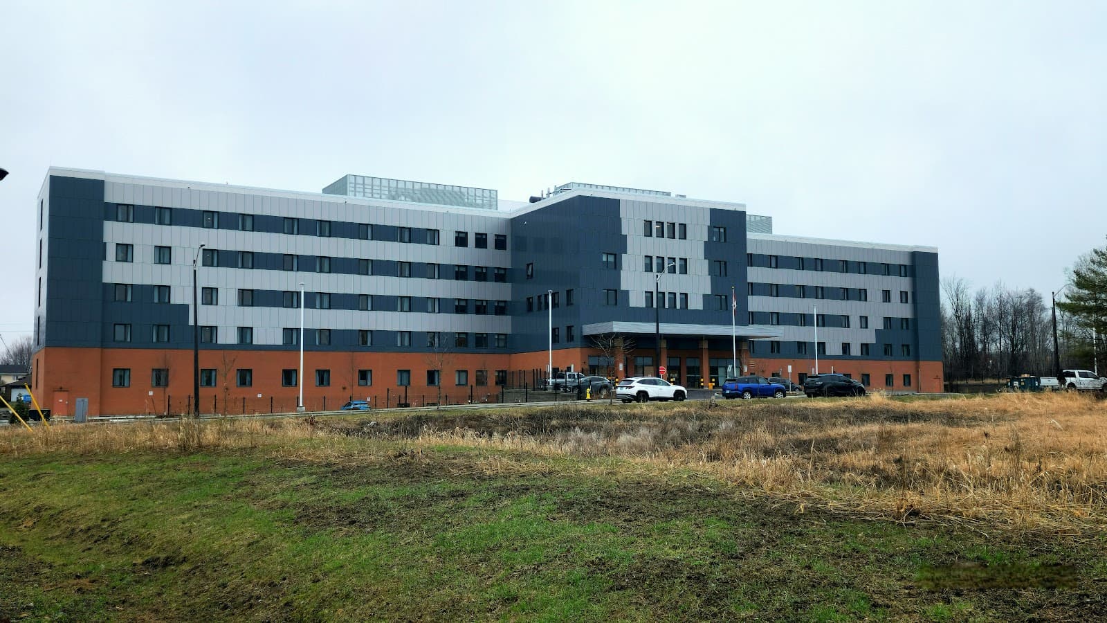 Extendicare Beauclaire photo 2