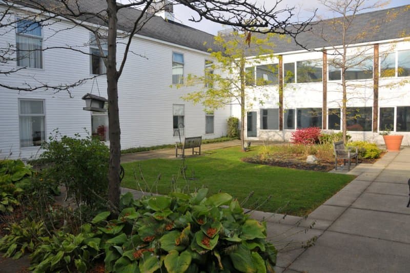 Extendicare Brampton photo 3