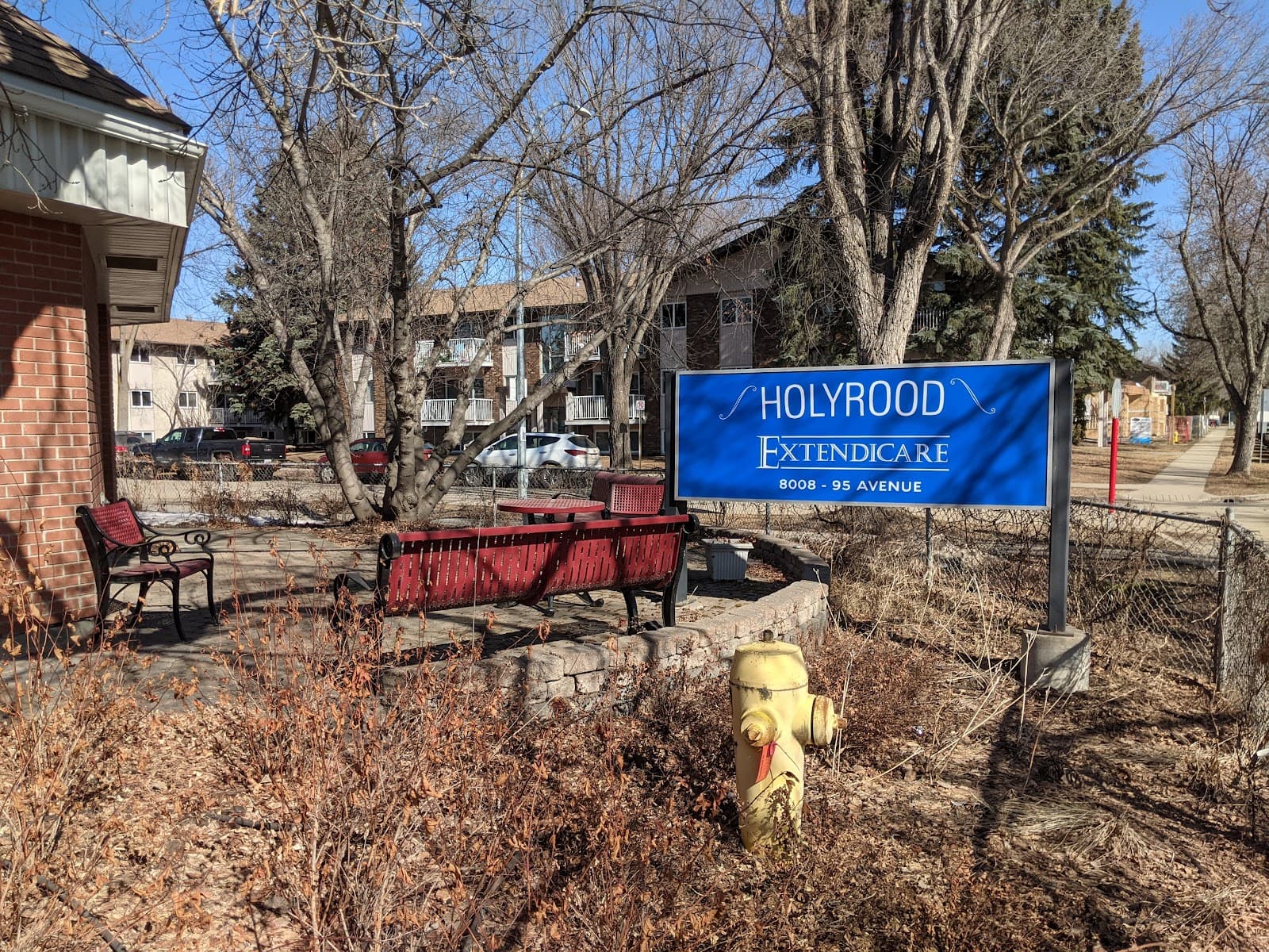 Extendicare Holyrood photo 1