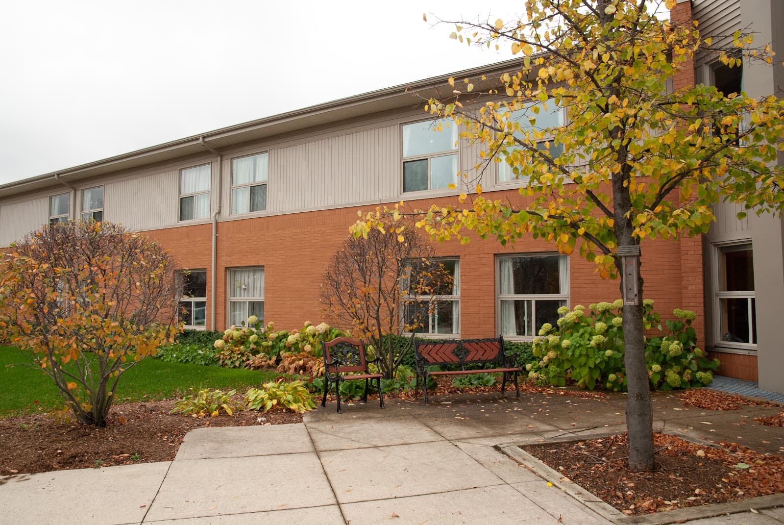 Extendicare Ridgeview Long-Term Care Home