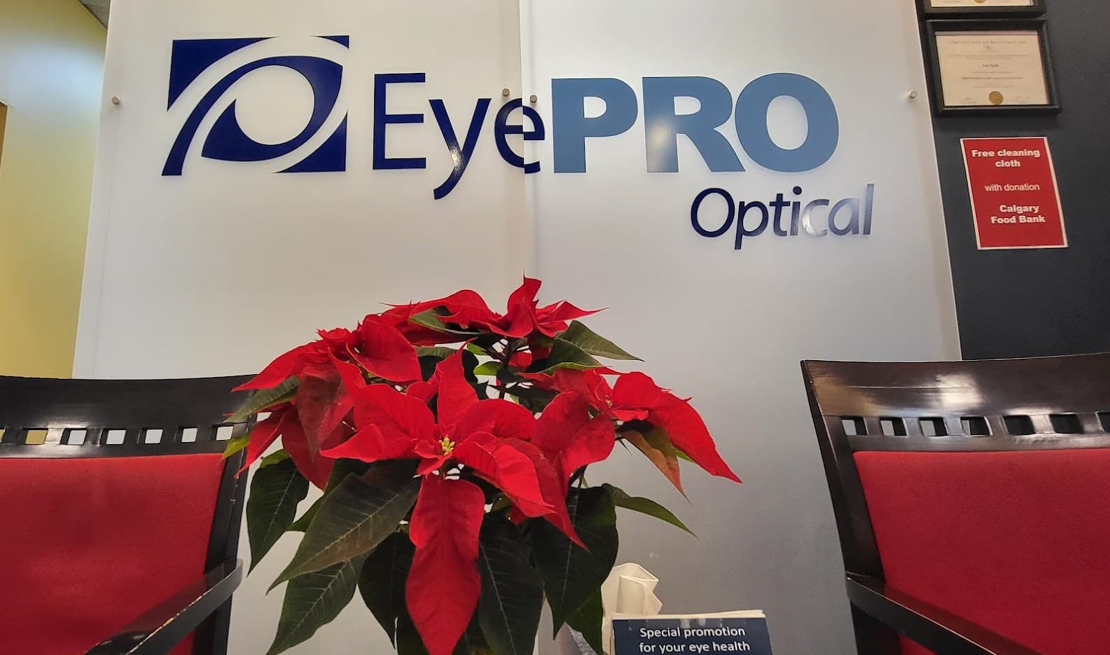 EyePRO Optometry Calgary photo 4