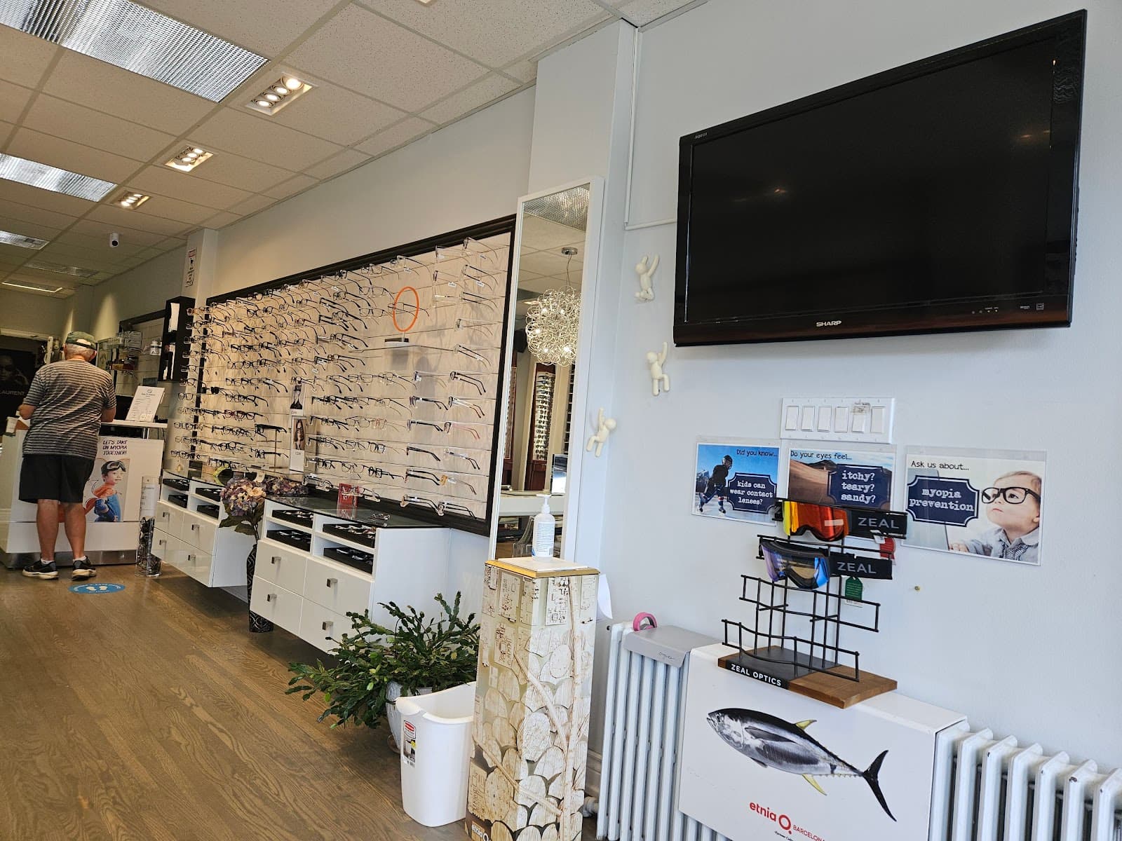 Eyes On Avenue Optical photo 6