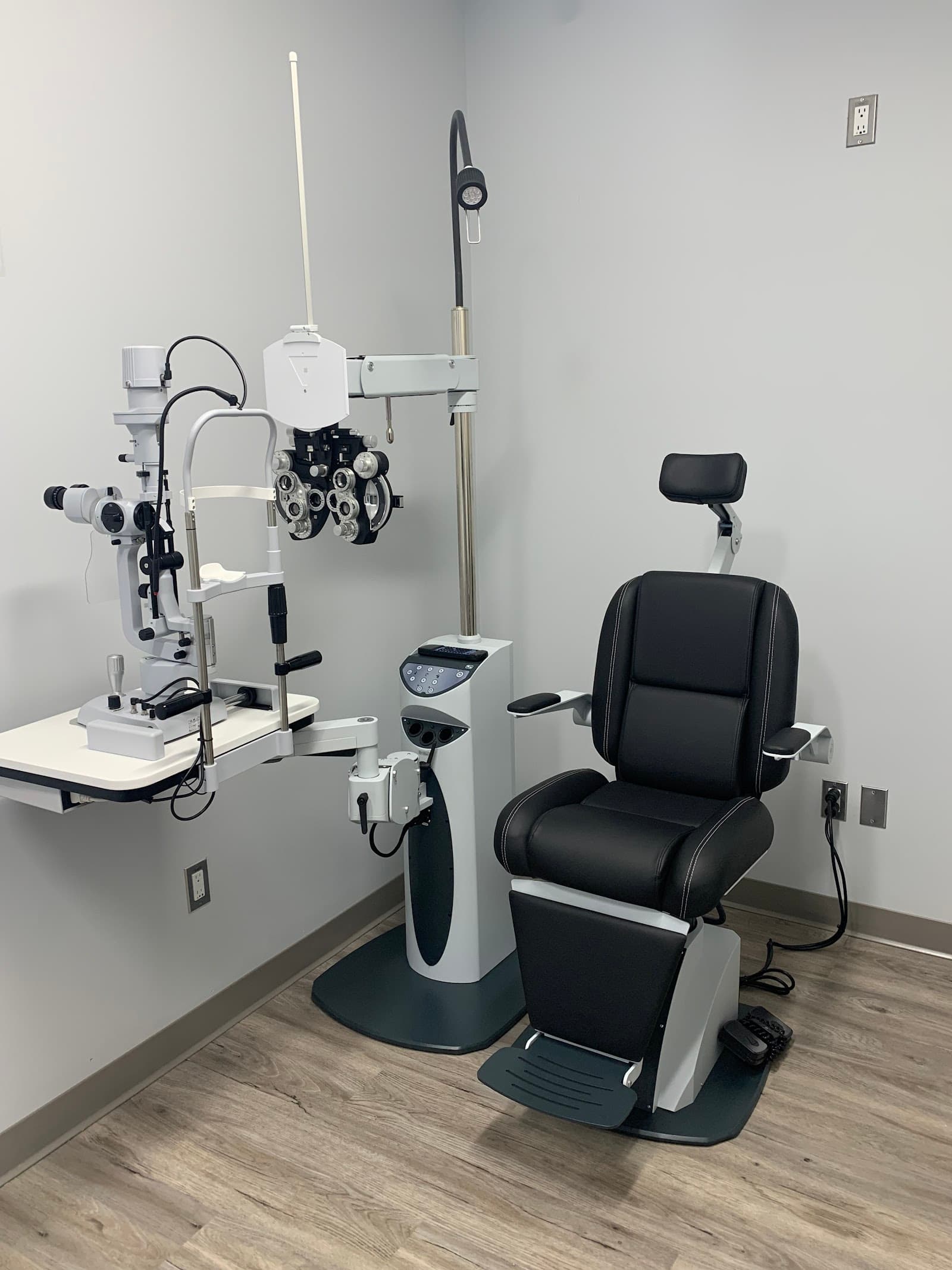 EyeTech Optometry of Richmond photo 3