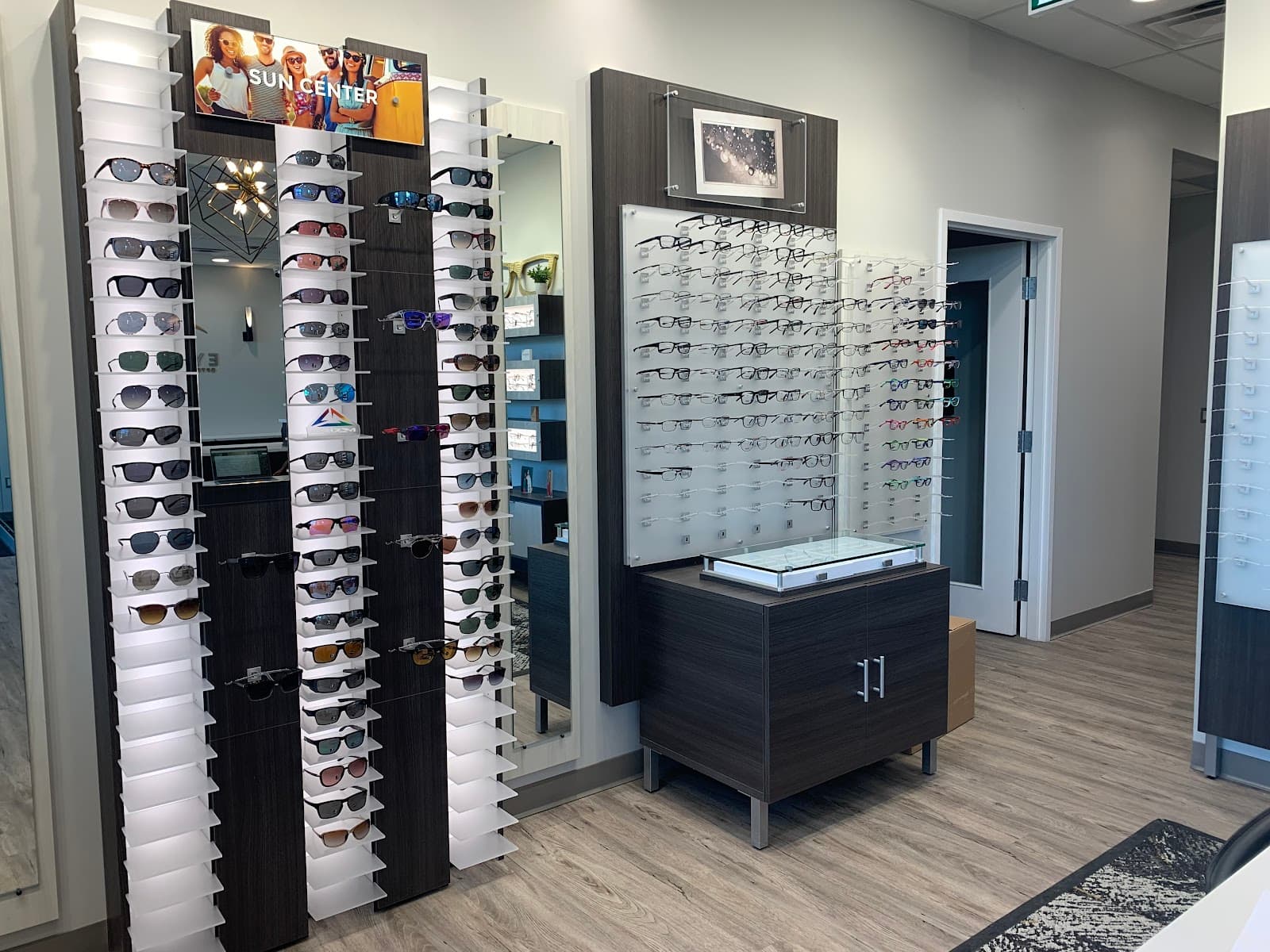 EyeTech Optometry of Richmond photo 4