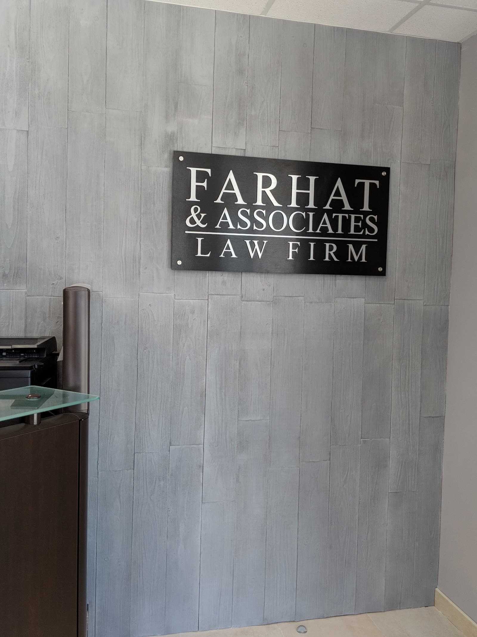 Farhat & Associates Law Firm - Rashid Farhat photo 4