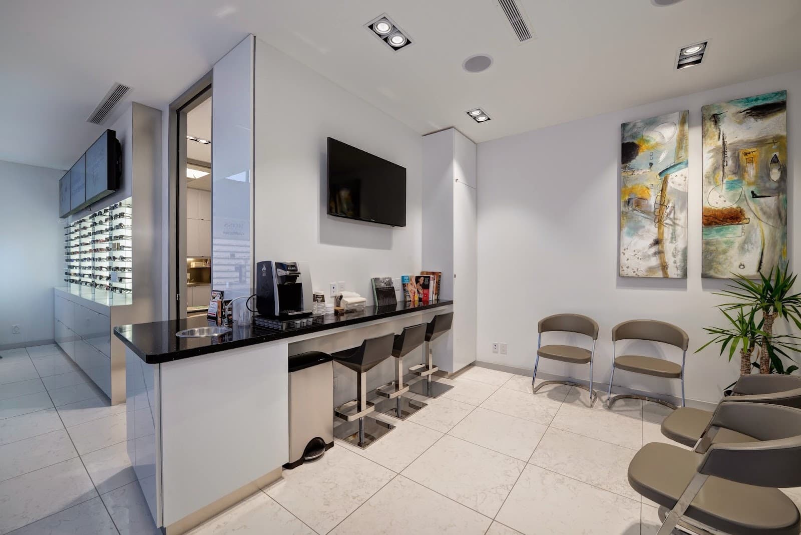 Finch Avenue Optometry photo 5