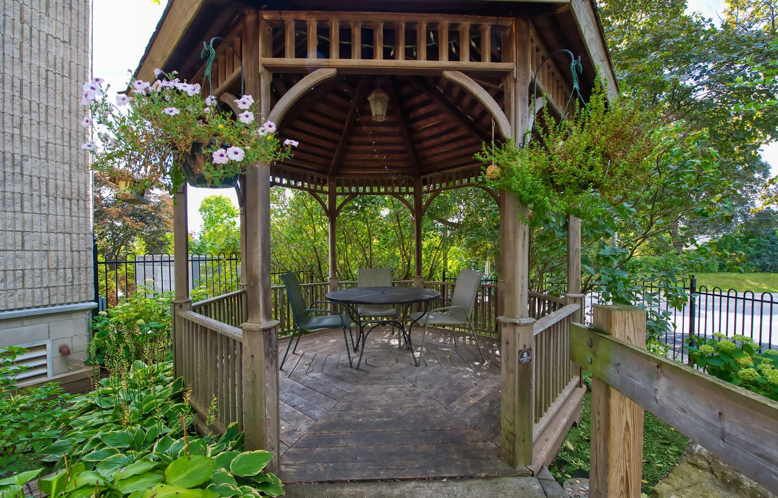 Fosterbrooke Long-Term Care Home photo 3