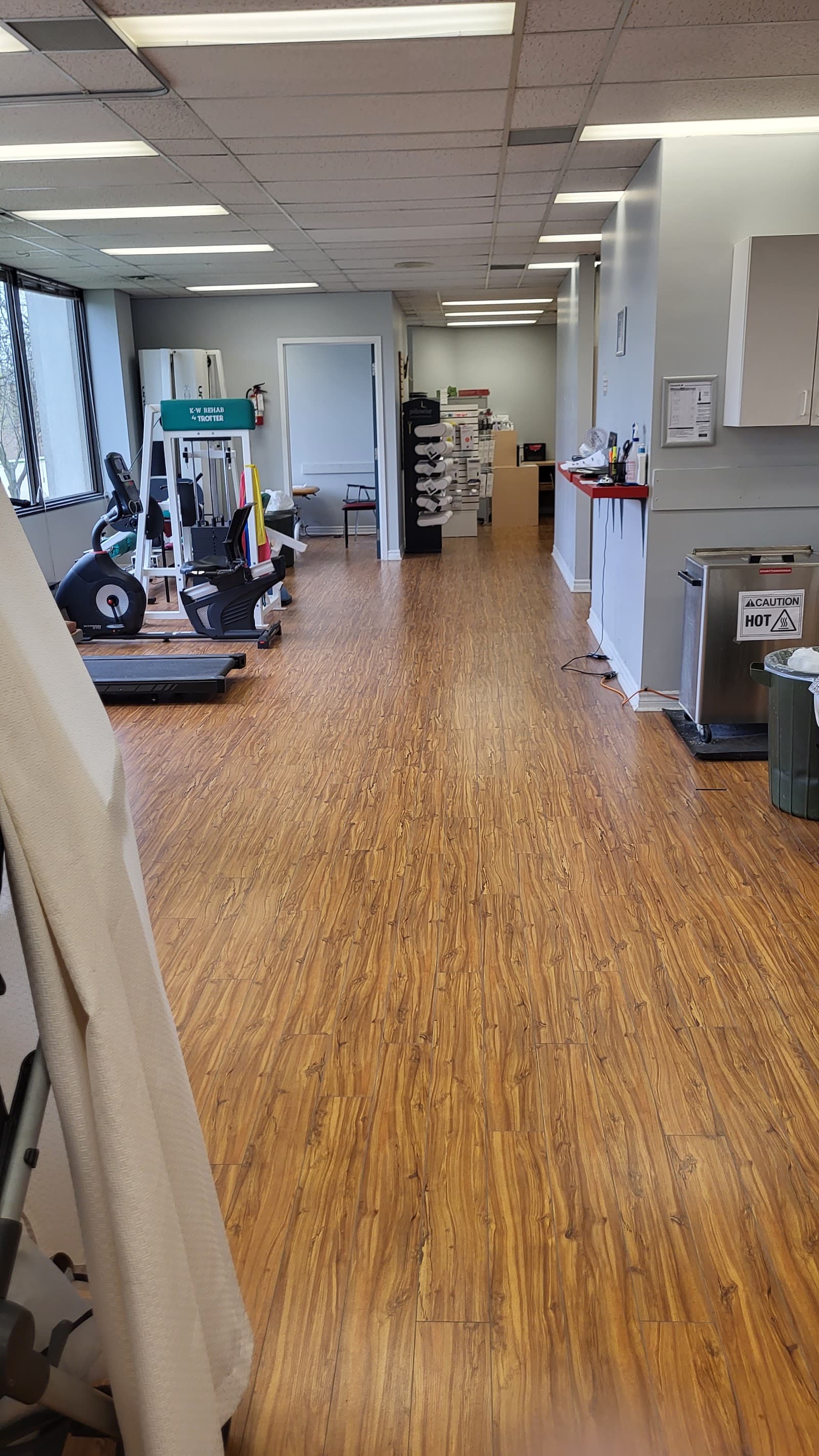 Four Seasons Physiotherapy - pt Health, physiotherapy in Toronto, photo 4