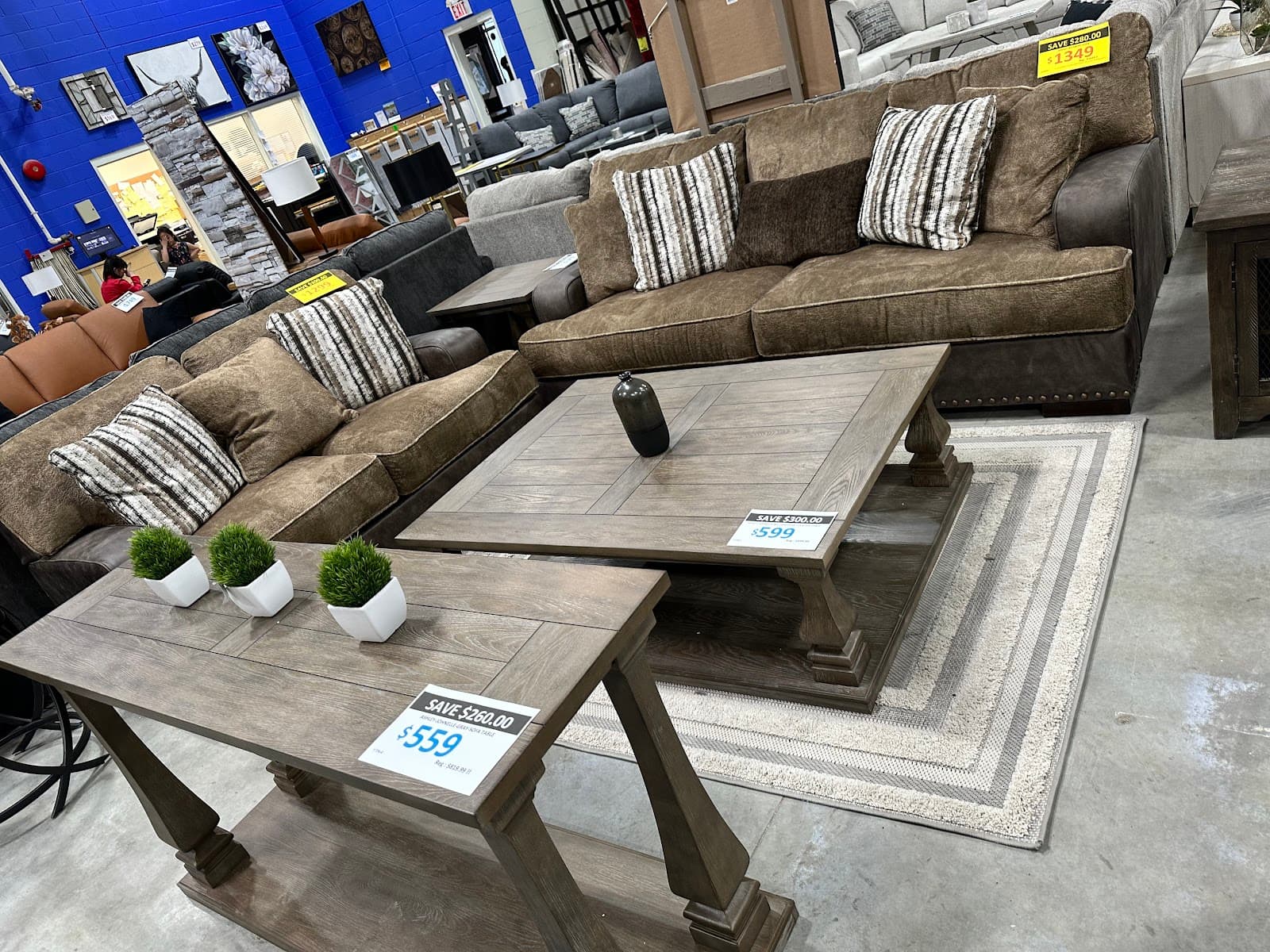 G&L Furniture Warehouse photo 6