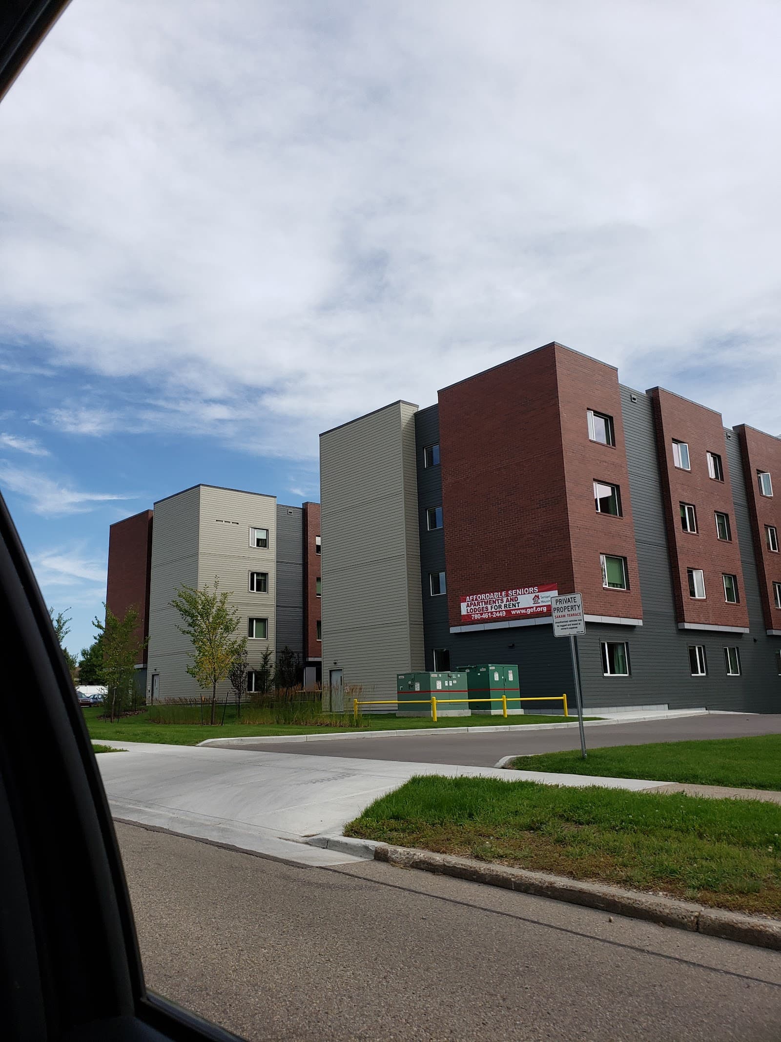 GEF Seniors Housing - Sakaw Terrace photo 1
