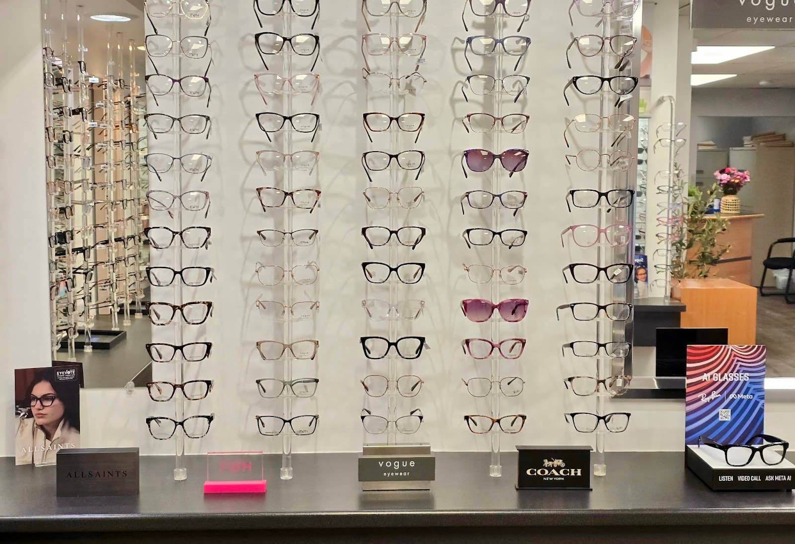 Gregory's Optical Centre Wharncliffe photo 6