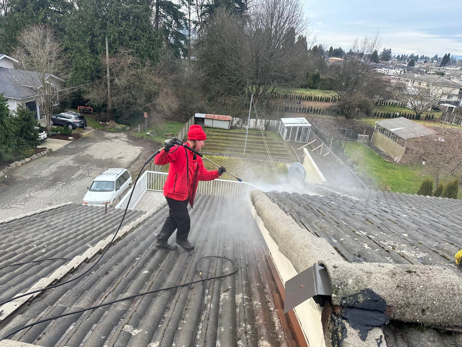 Gutter-Vac Home Services, eavestrough cleaning in Vancouver, photo 4