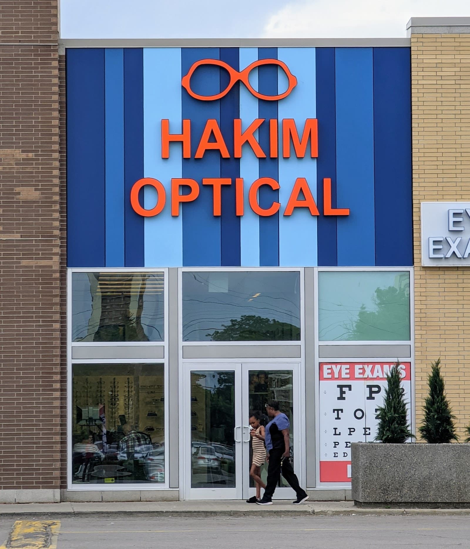 Hakim Optical Stoney Creek - Eastgate Square