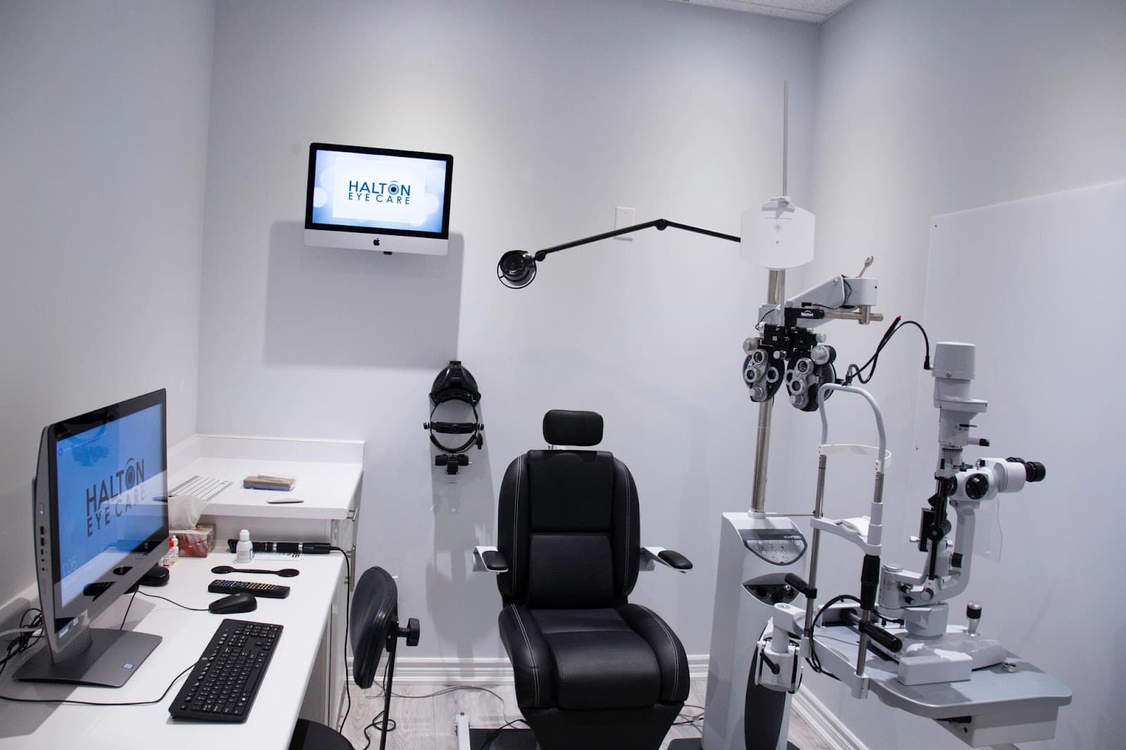 Halton Eye Care - Dr. Aneesha Jain & Dr. David S. Sooklal photo 1