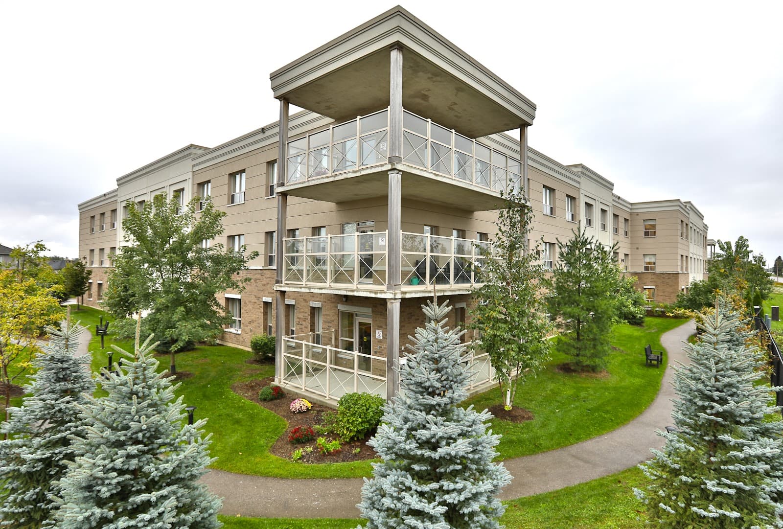 Henley Place photo 1