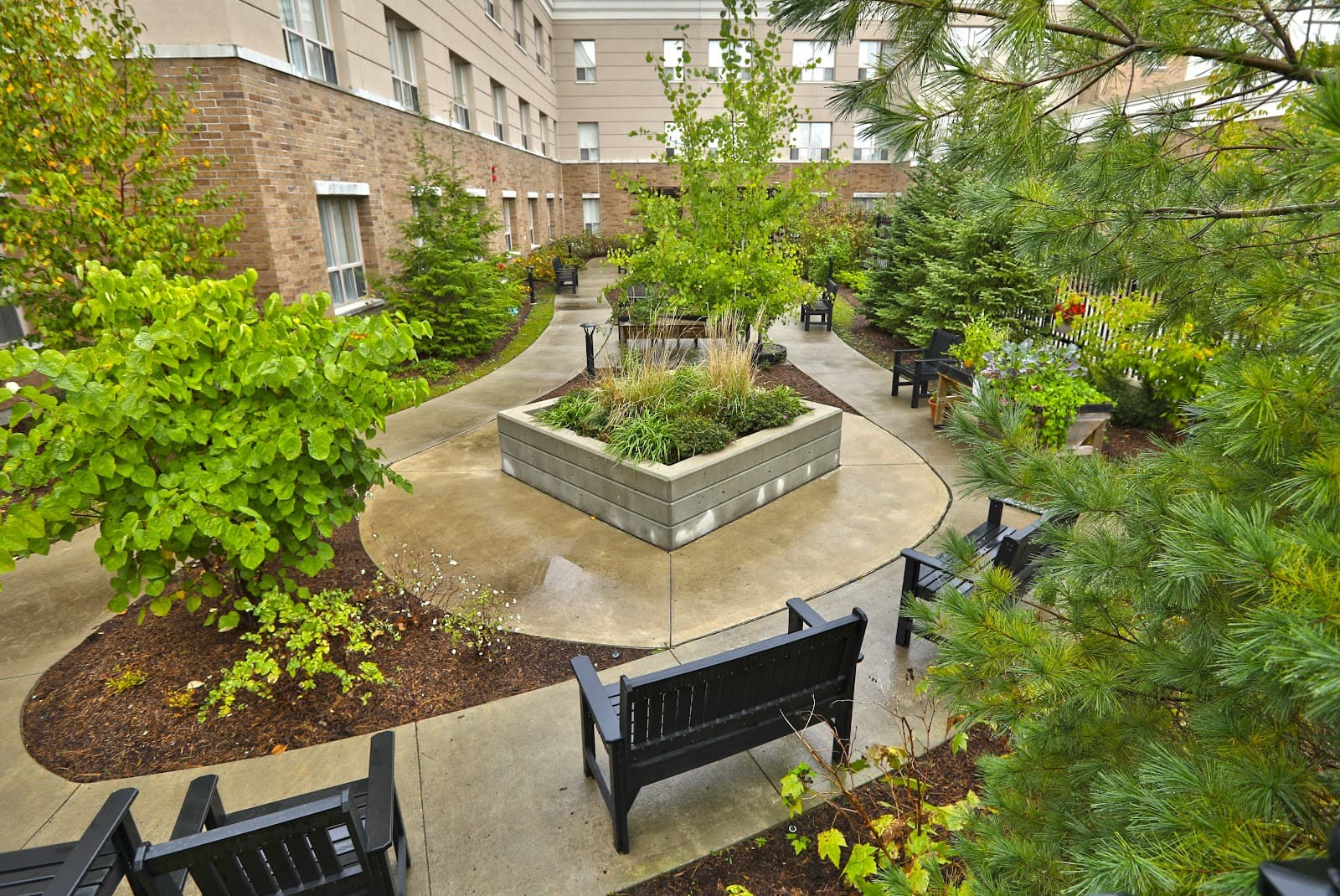 Henley Place photo 2