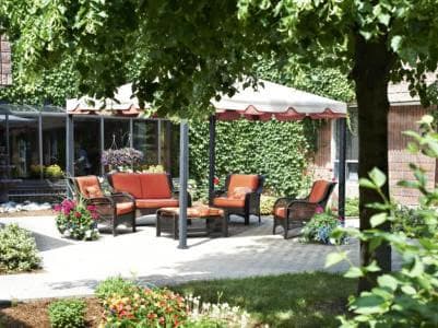 Highland Place Retirement Residence photo 3