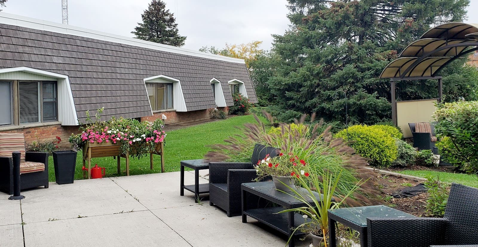 Hilltop Place Retirement Community by Spring Living photo 3