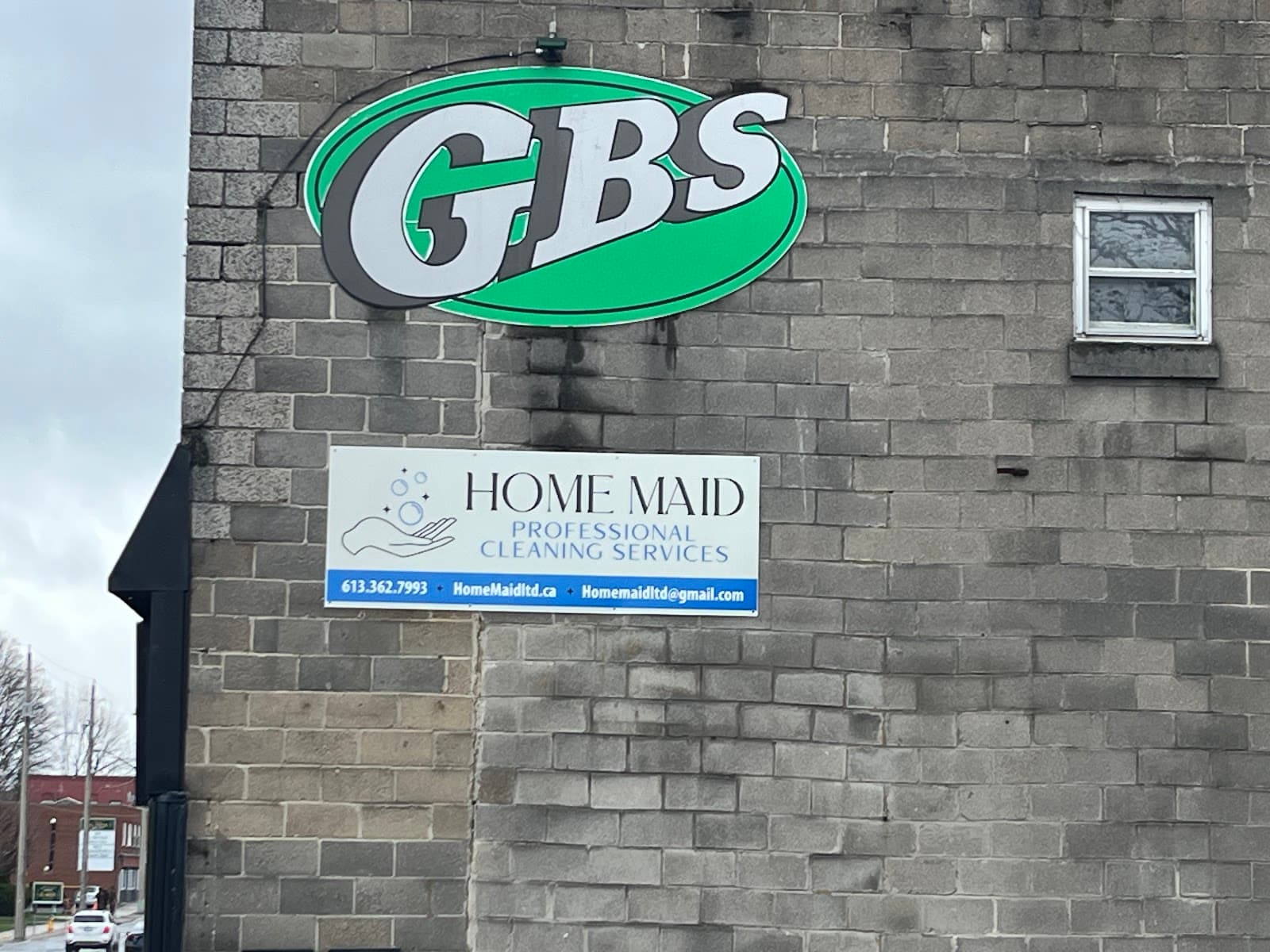 Home Maid photo 1