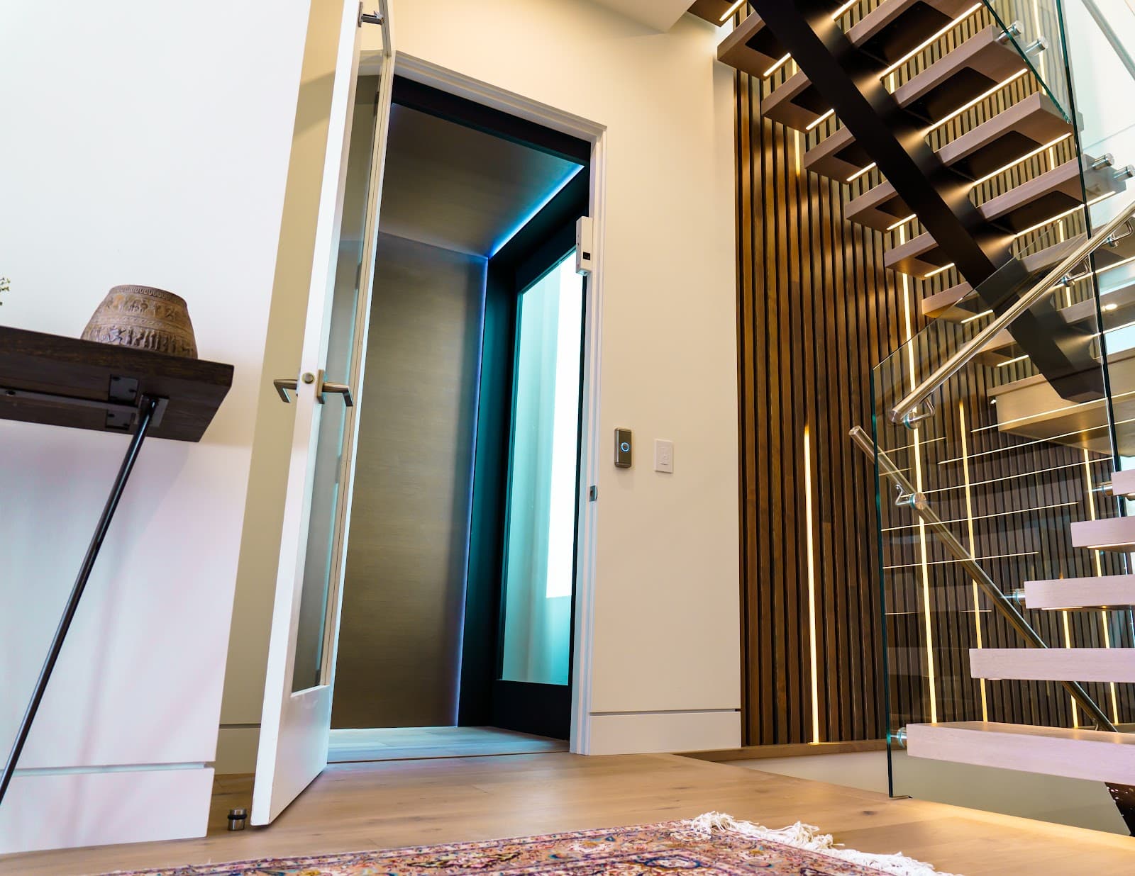 Hybrid Elevator