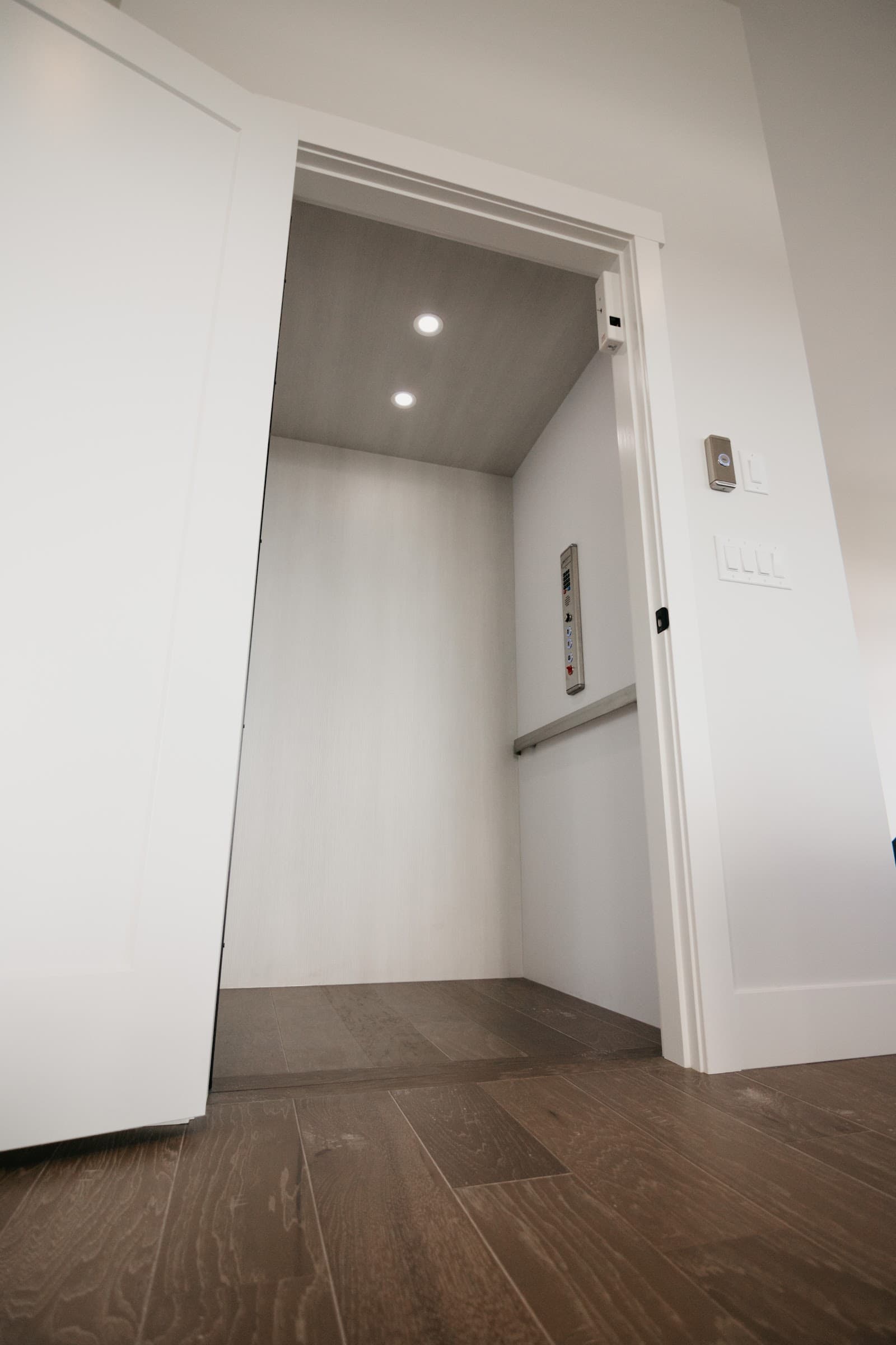 Hybrid Elevator Inc. photo 2