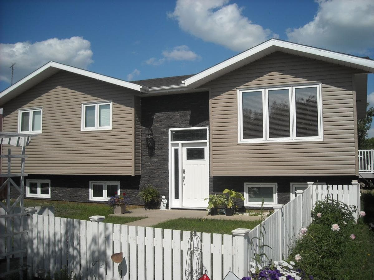 Hybrid Renovations & Restorations photo 3