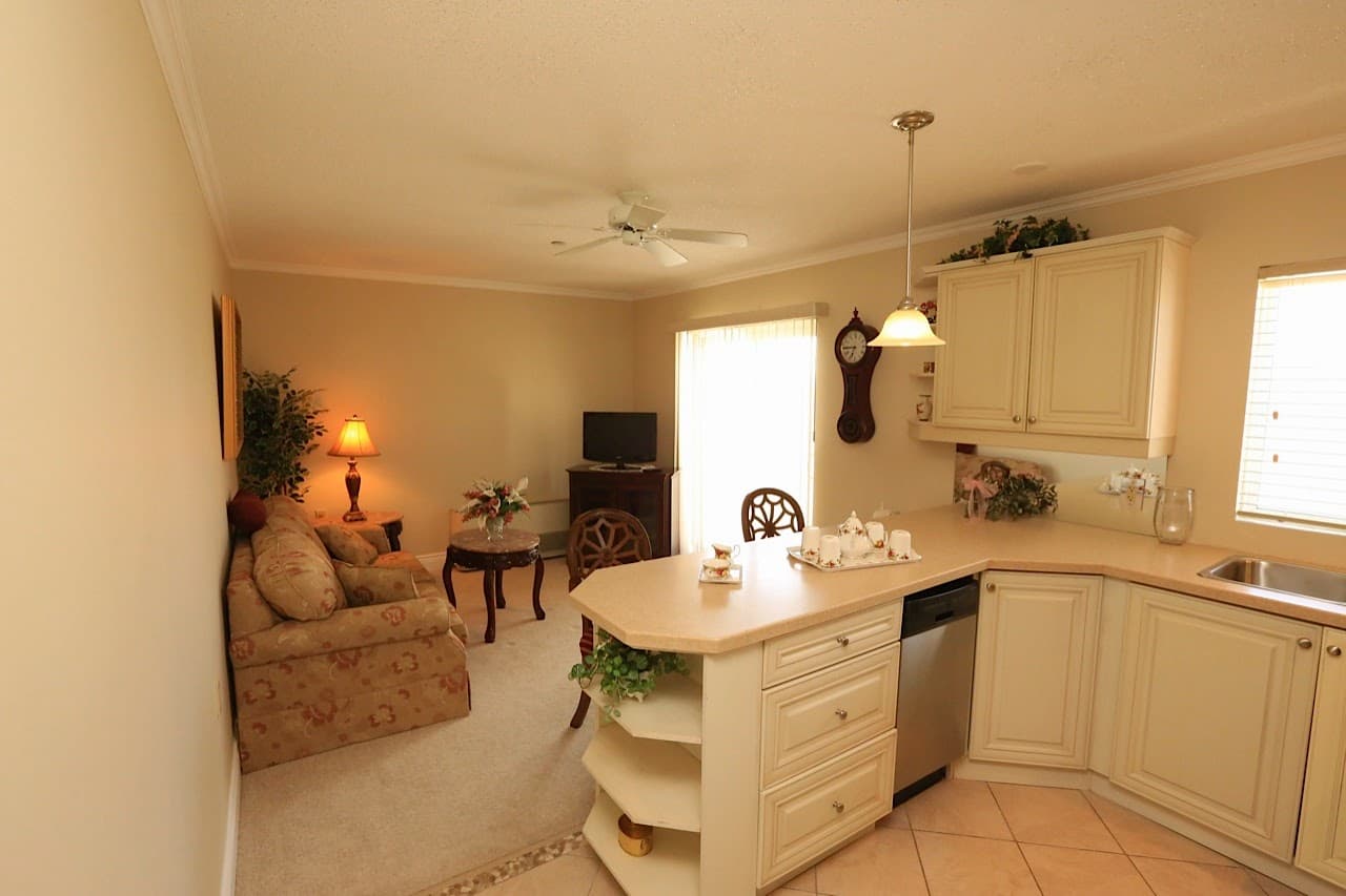 Independent Suites (Orillia)~ Independent Living Apartments For Seniors photo 2