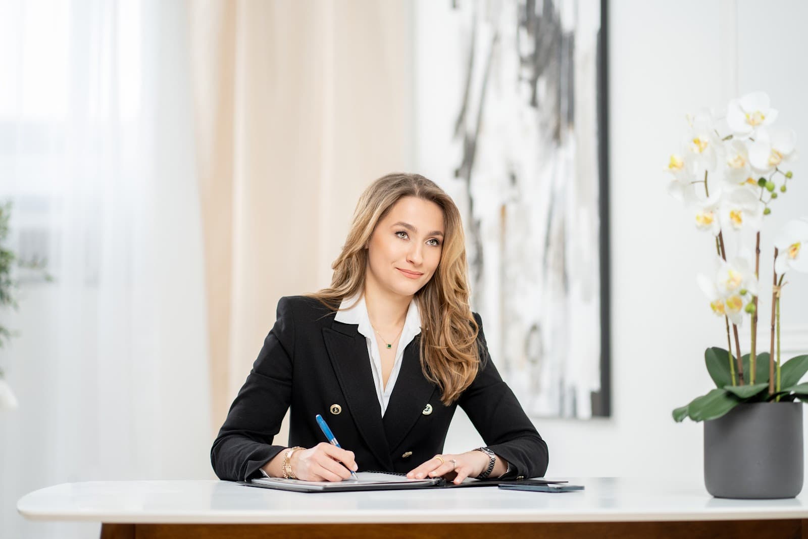 Insight Law Professional Corporation - Real Estate & Wills Lawyer Toronto photo 1 of 4