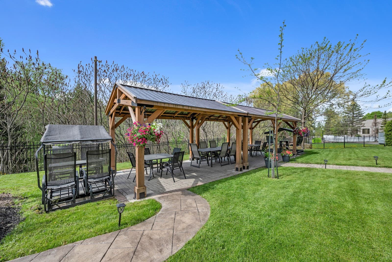 Jardin Royal Garden, retirement home in Ottawa
