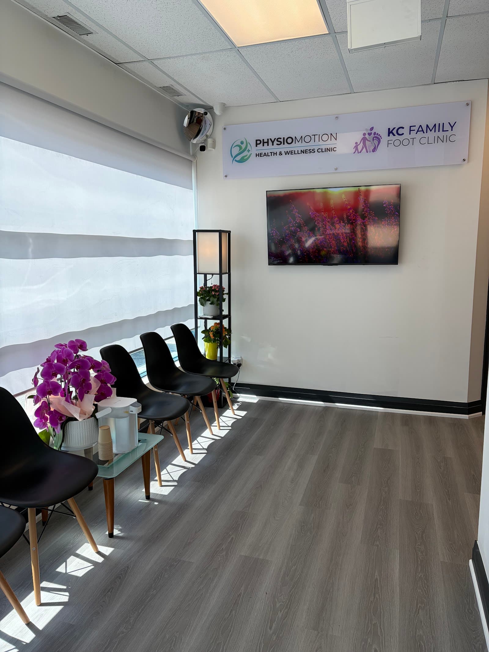KC Family Foot Clinic, podiatry & foot care in Richmond Hill, photo 2