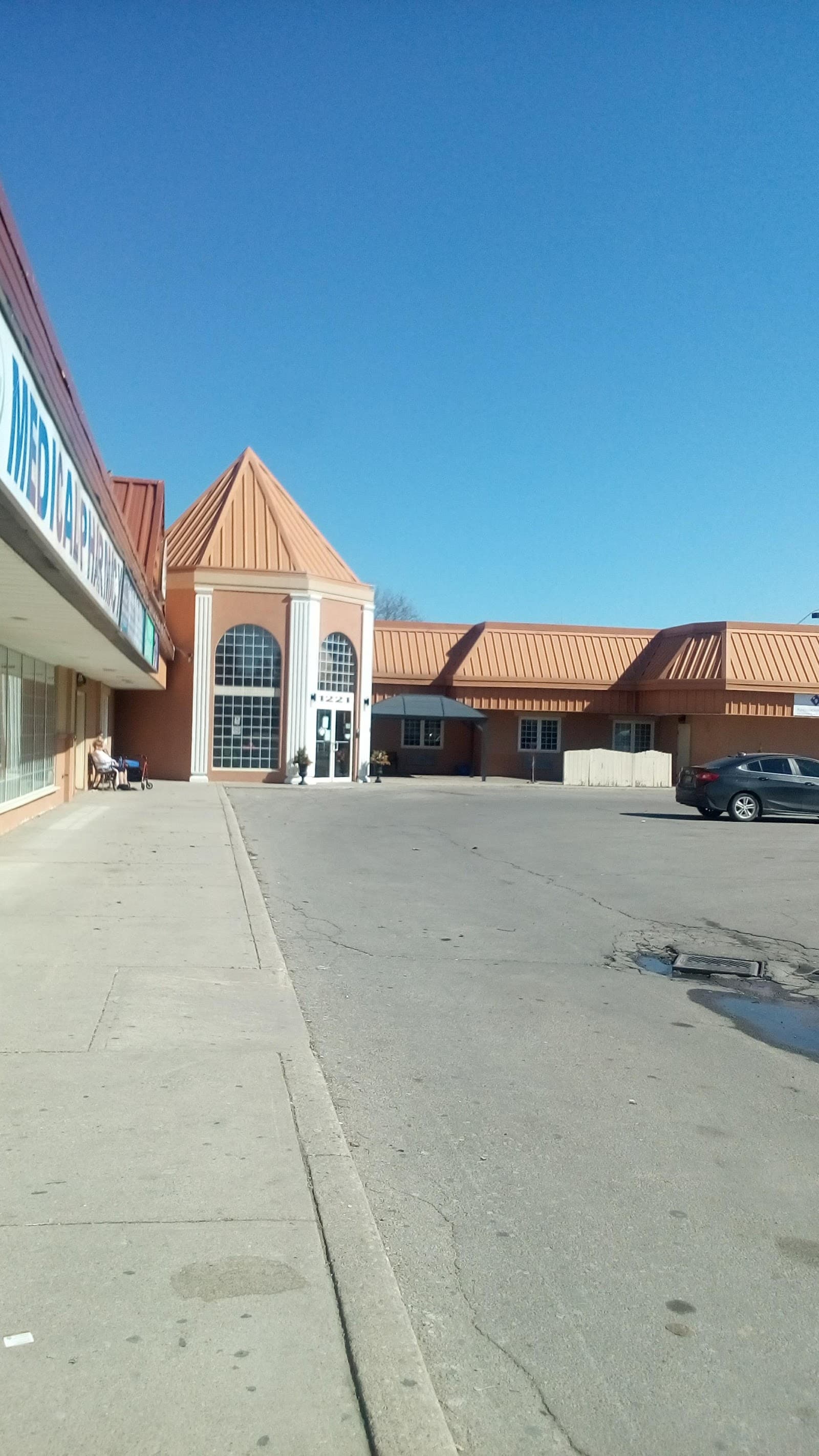 Kingsberry Place Seniors Residence photo 1