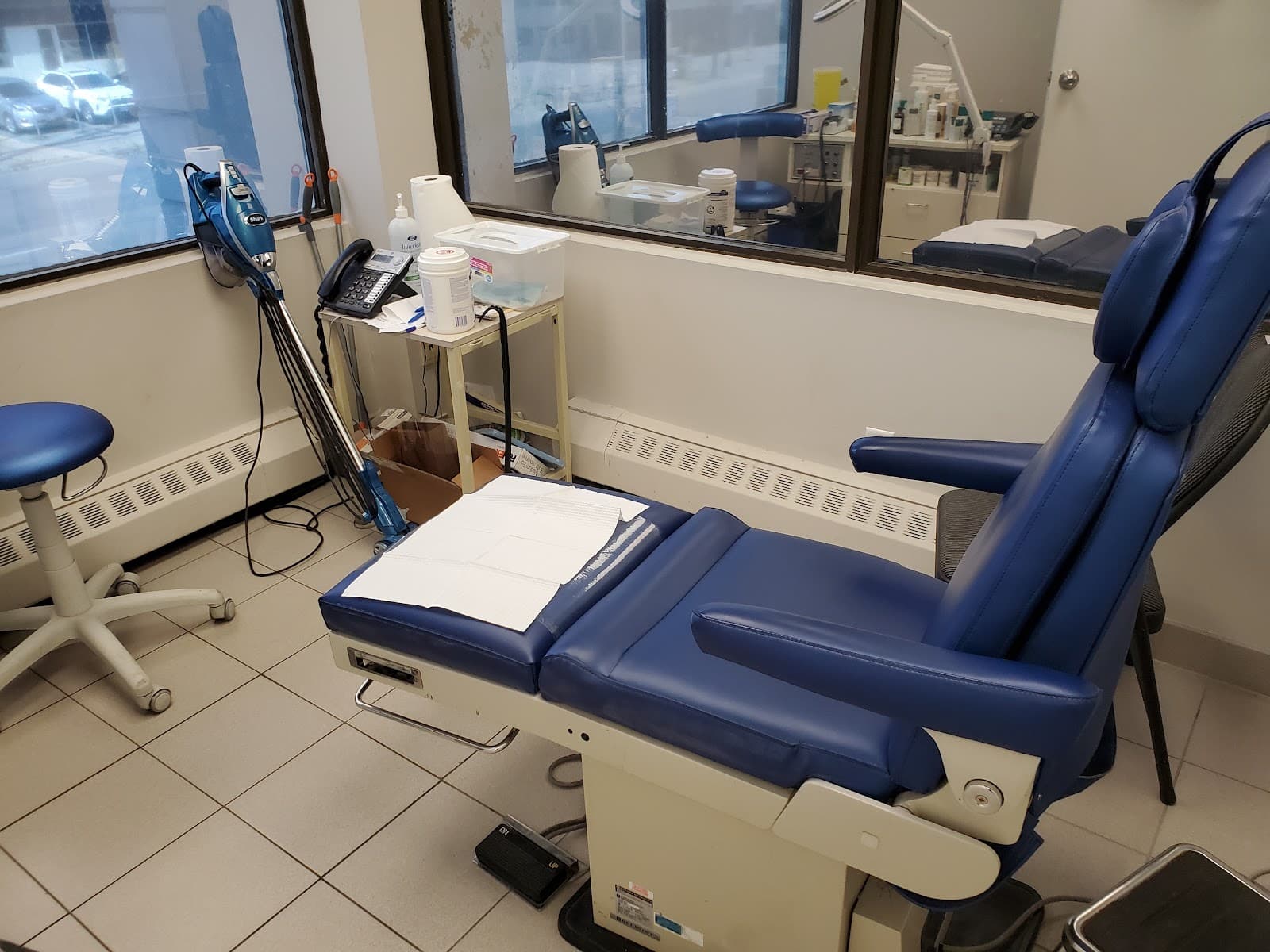 Kingsway Foot Clinic, podiatry & foot care in Toronto, photo 4