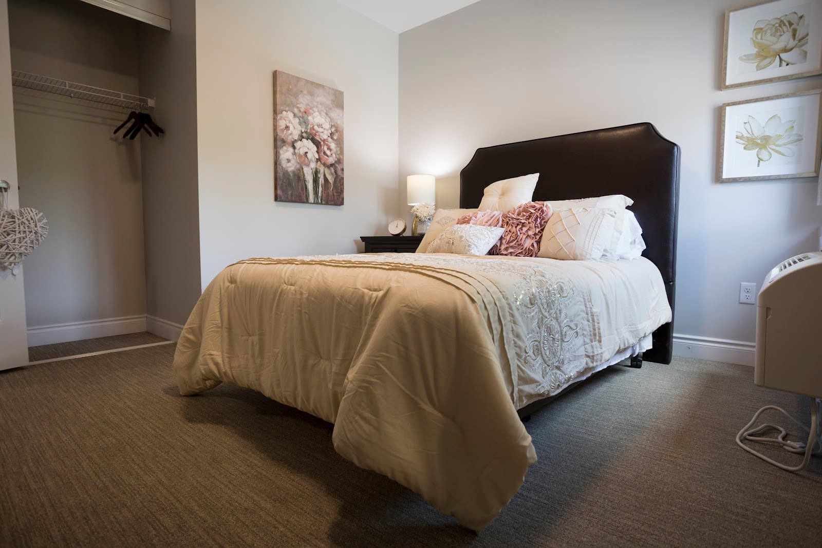 Kingsway Place Retirement Residence photo 1
