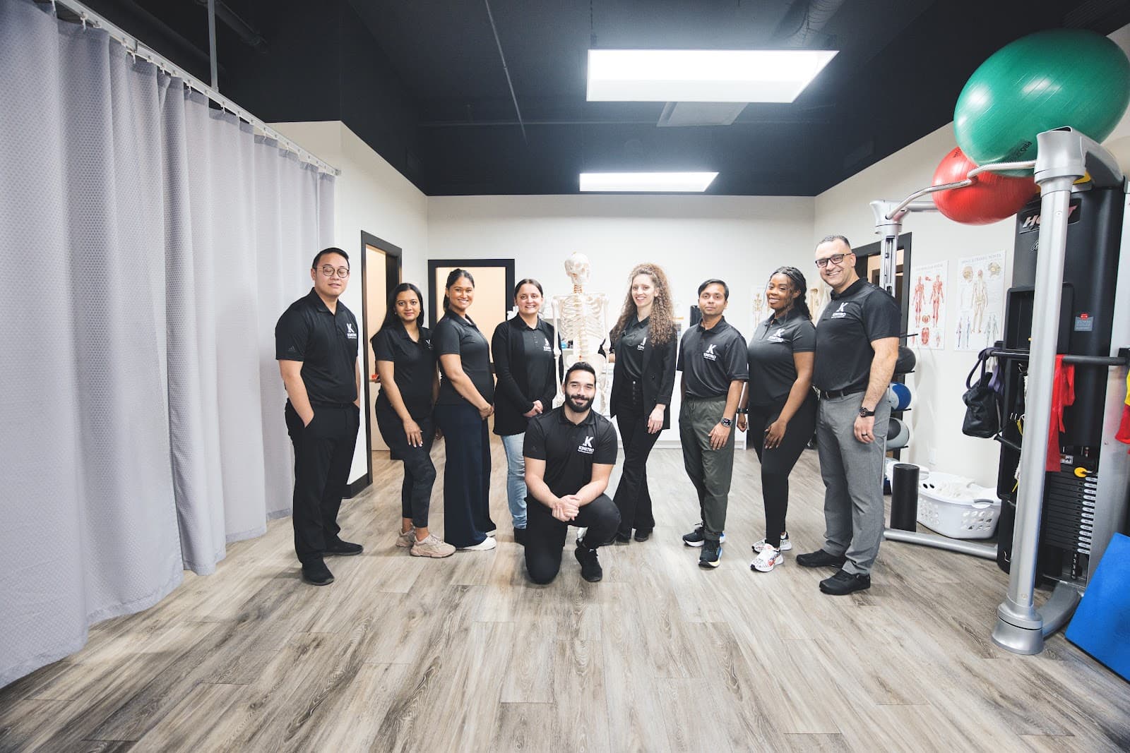 KINITRO Physiotherapy & Sports Clinic - Fleetwood, Surrey photo 4