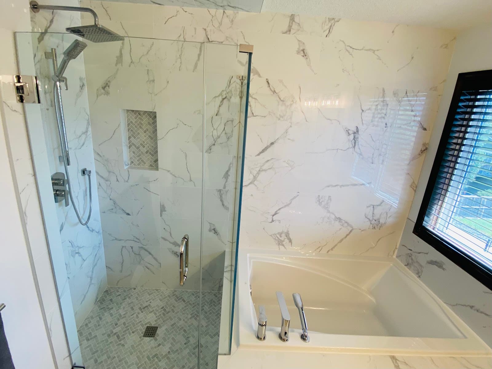 Kitchen Renovations Calgary/Contemporary Kitchen-Bath-Design photo 1