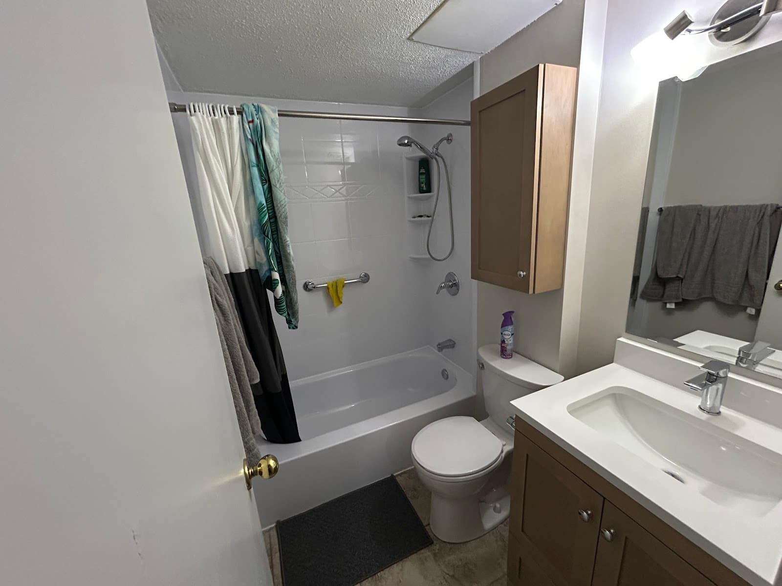 Kitchens & Bathrooms First photo 4